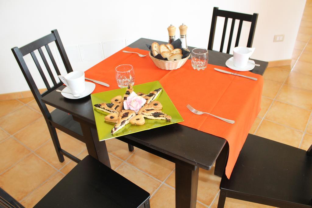 Bed & Breakfast Valeri Artena Bagian luar foto